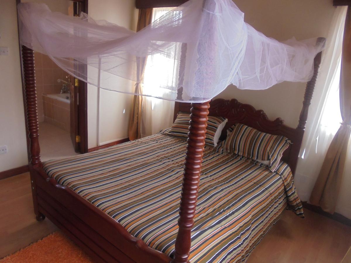 Upperhill Blueberry Hotel Nairobi Exterior photo